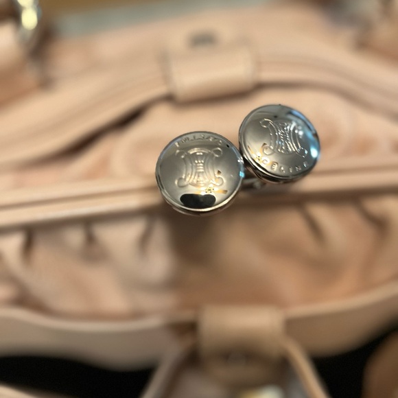 Rare Celine leather handbag with kiss-lock. Hard to find .with a COA & dustbag - Picture 6 of 13